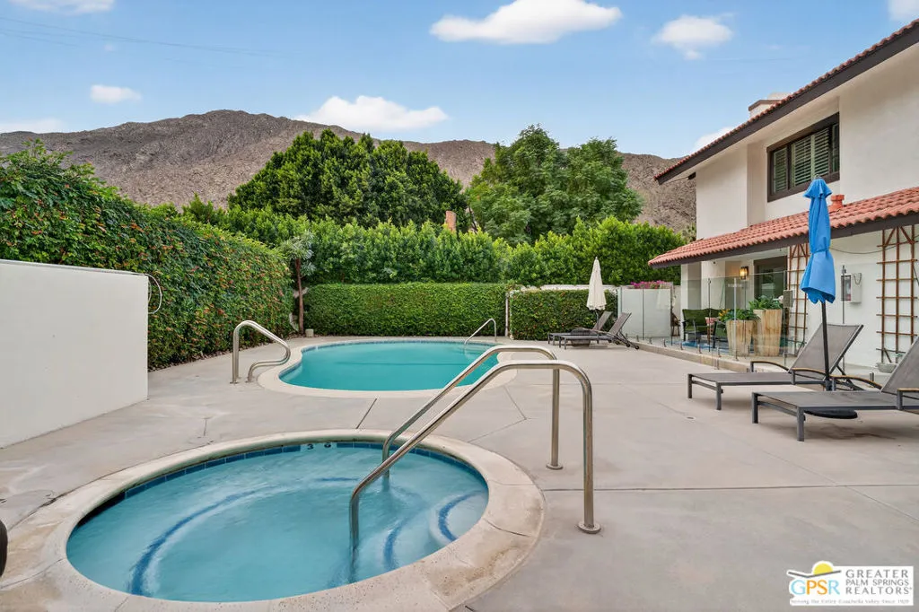 305 W Arenas Road 3a, Palm Springs, California 92262 home-pic-14