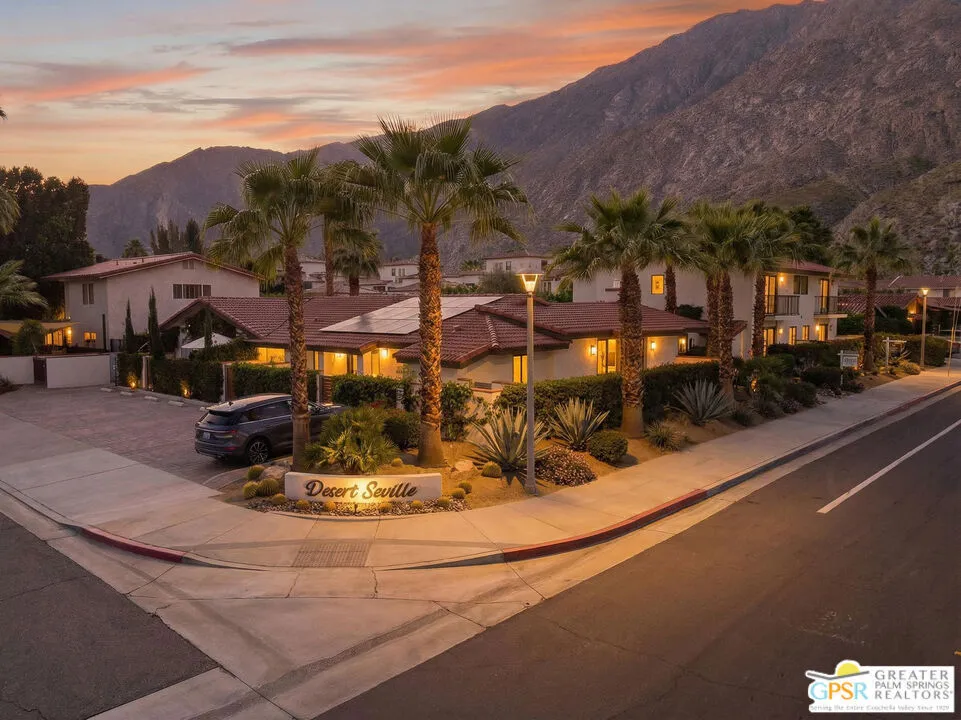 305 W Arenas Road 3a, Palm Springs, California 92262 home-pic-57