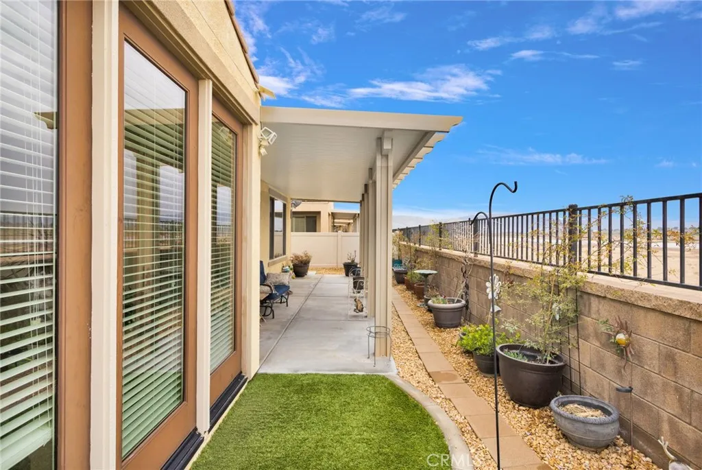 10212 Darby, Apple Valley, California 92308 home-pic-34