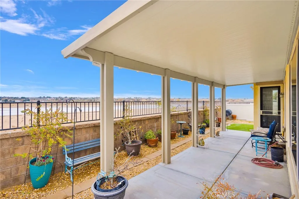 10212 Darby, Apple Valley, California 92308 home-pic-37