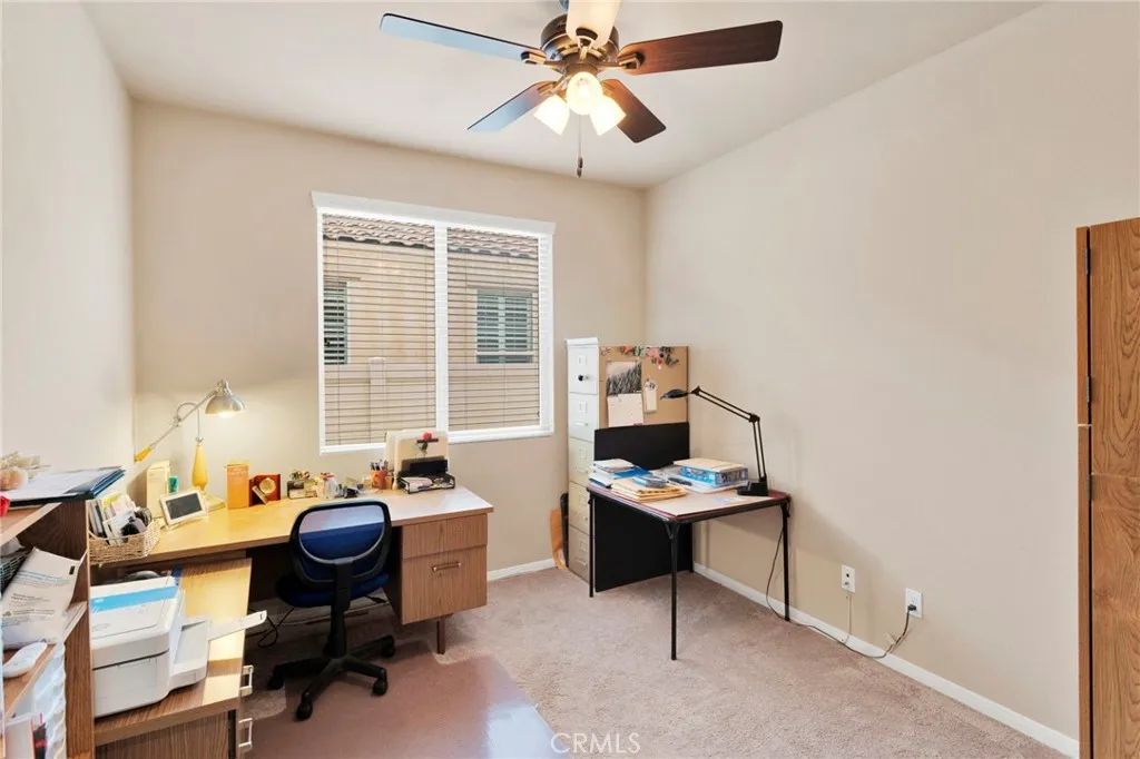 10212 Darby, Apple Valley, California 92308 home-pic-27