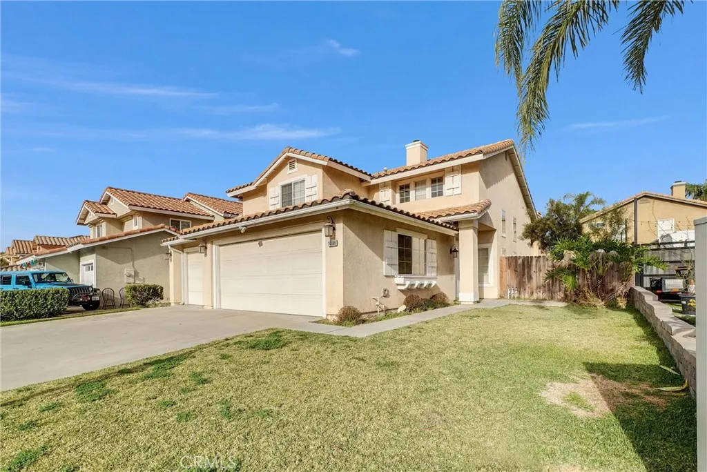 14086 Valley Forge Court, Fontana, California 92336 home-pic-2