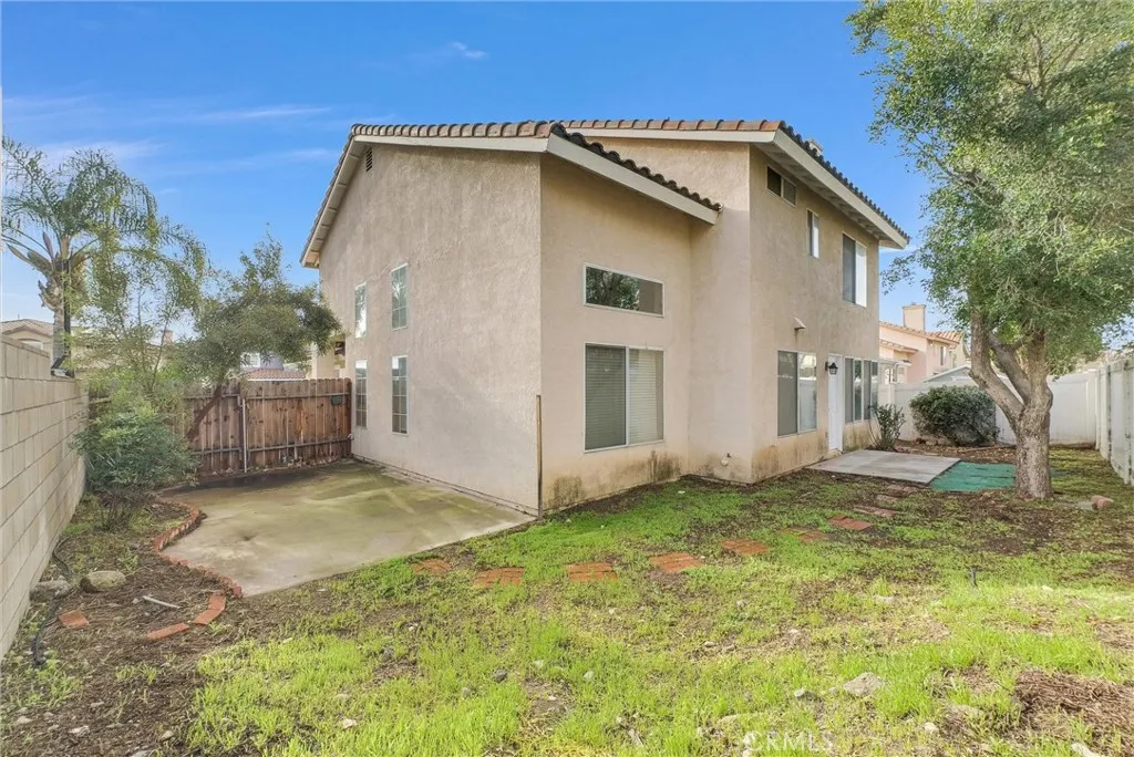 14086 Valley Forge Court, Fontana, California 92336 home-pic-27