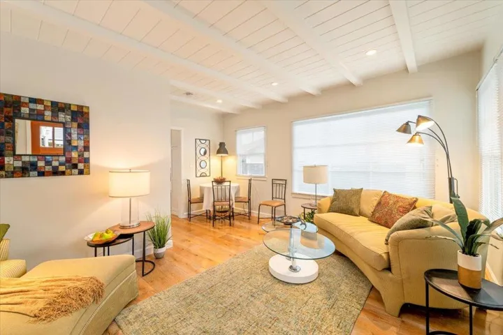 132 6th Street, Pacific Grove, California 93950