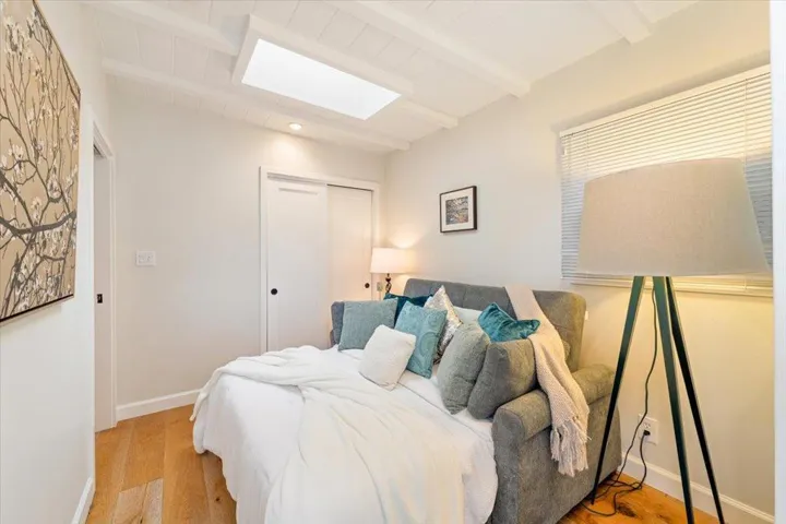 132 6th Street, Pacific Grove, California 93950