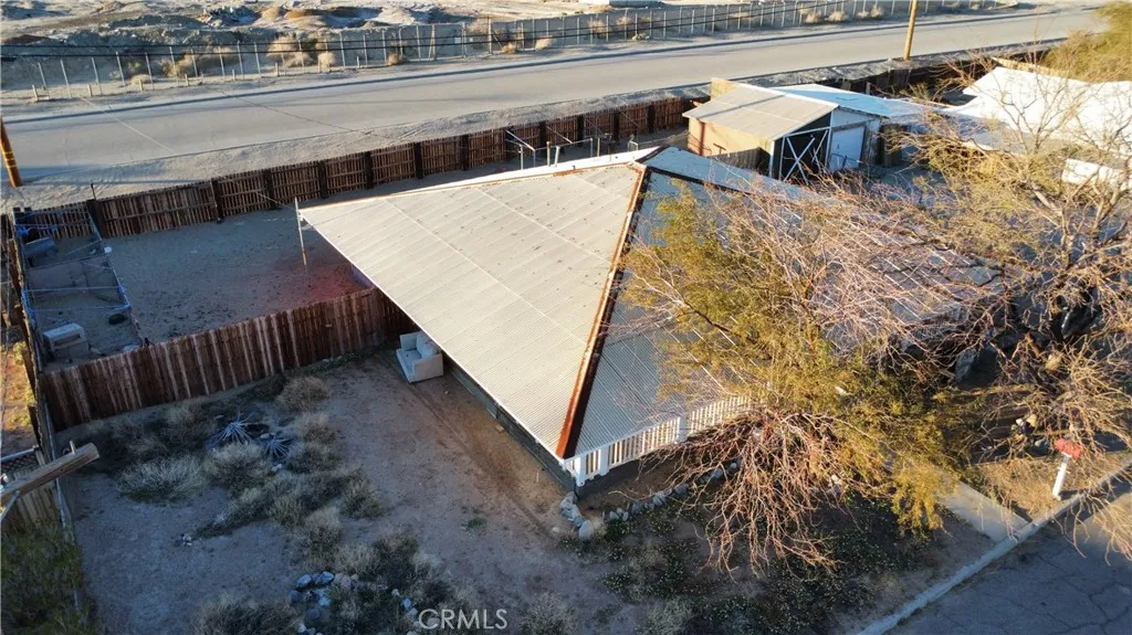 83040 Magnolia Avenue, Trona, California 93562 home-pic-6