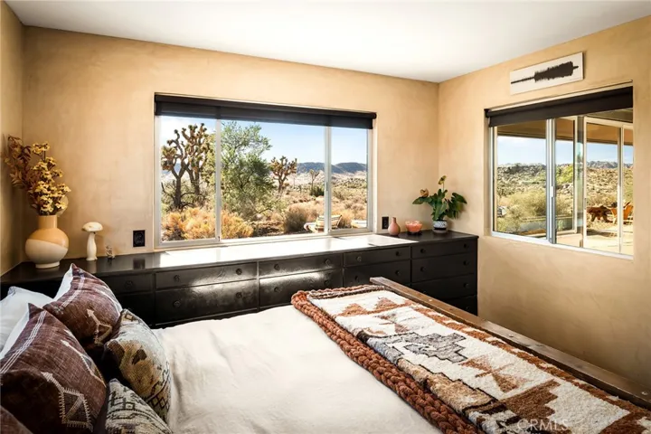 2680 Vine, Pioneertown, California 92268