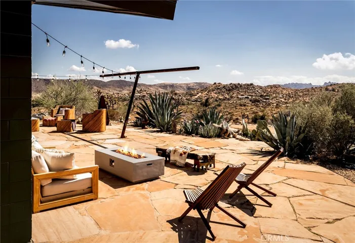 2680 Vine, Pioneertown, California 92268