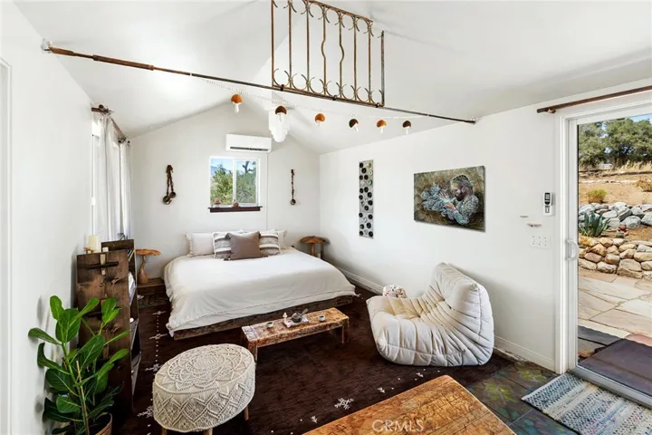 2680 Vine, Pioneertown, California 92268