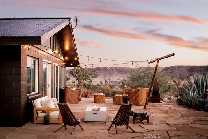 2680 Vine, Pioneertown, California 92268