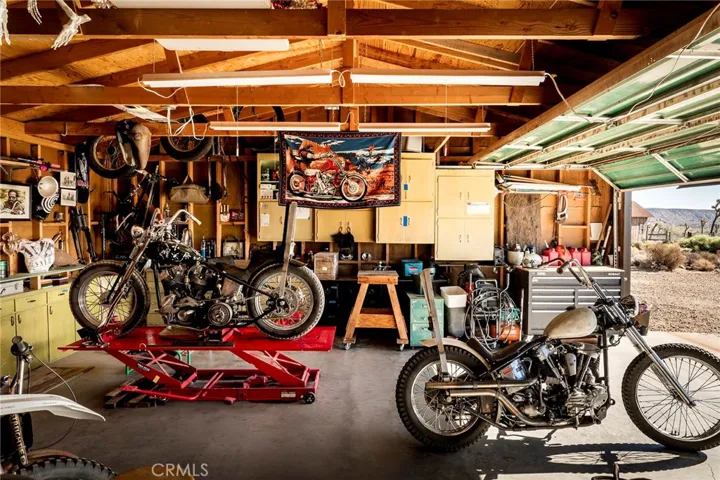 2680 Vine, Pioneertown, California 92268