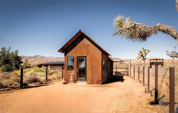 2680 Vine, Pioneertown, California 92268