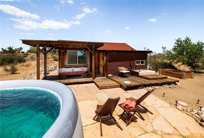 2680 Vine, Pioneertown, California 92268