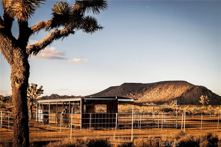 2680 Vine, Pioneertown, California 92268