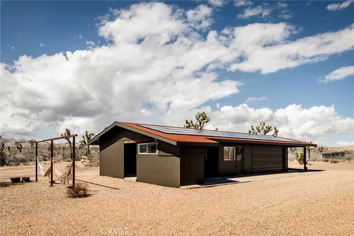 2680 Vine, Pioneertown, California 92268