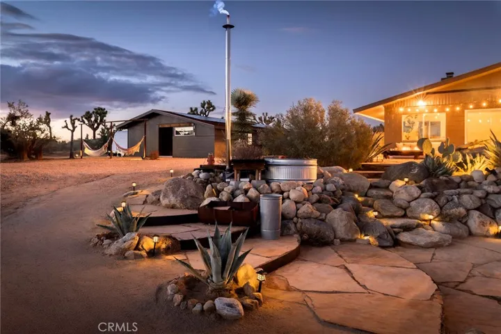 2680 Vine, Pioneertown, California 92268