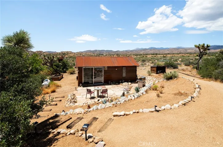 2680 Vine, Pioneertown, California 92268