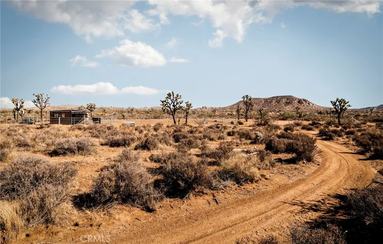 2680 Vine, Pioneertown, California 92268