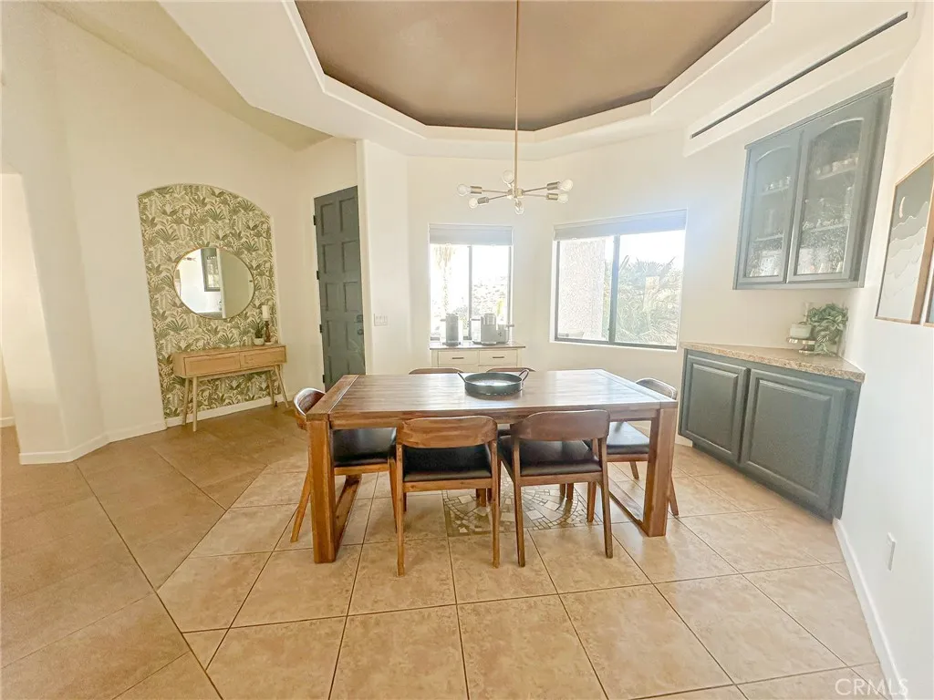 7525 Whitney, Yucca Valley, California 92284 home-pic-8