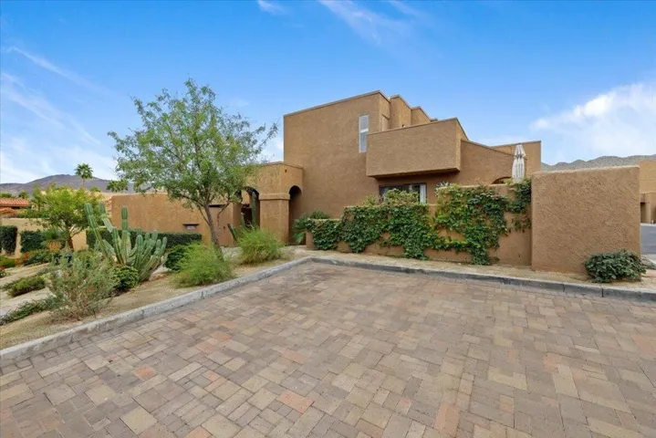 37-Property Exterior