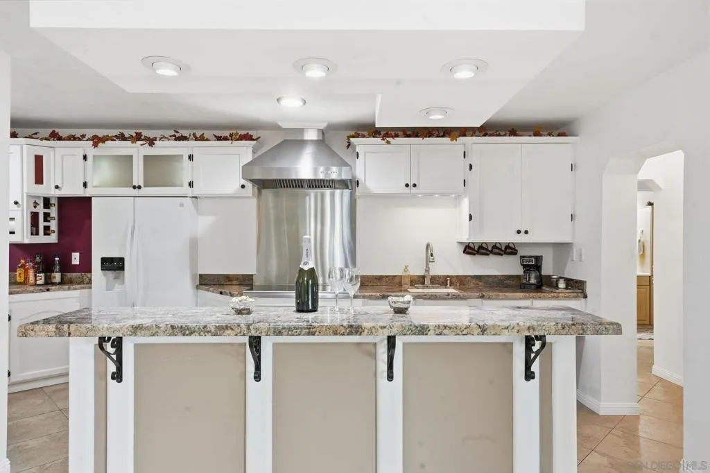 1305 Ash St, Ramona, California 92065 home-pic-22