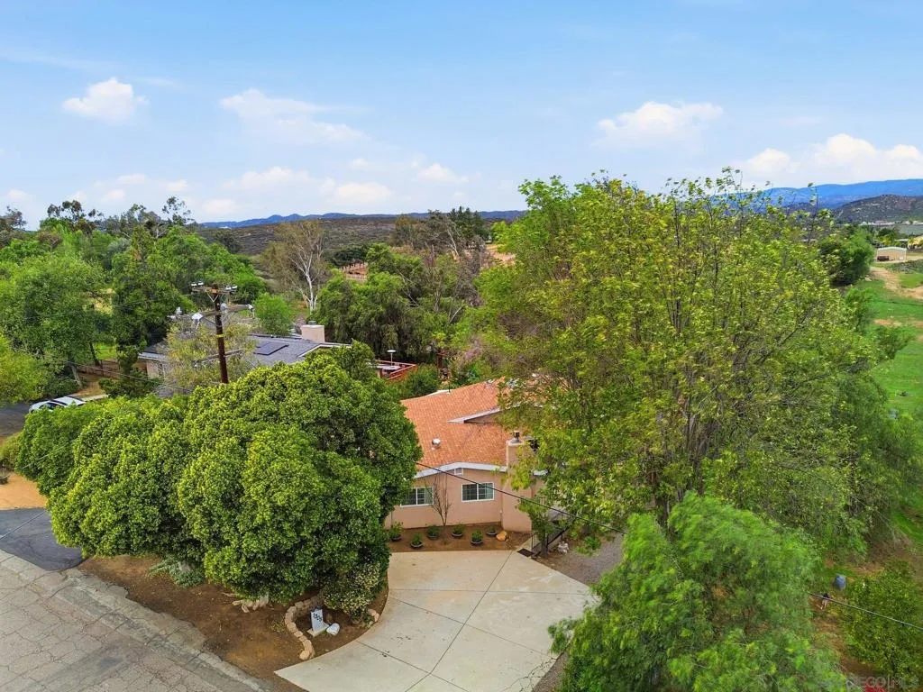 1305 Ash St, Ramona, California 92065 home-pic-31