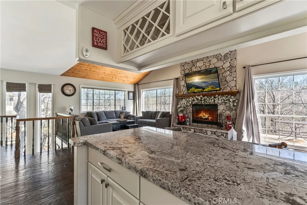 1212 Portillo, Lake Arrowhead, California 92352 home-pic-11