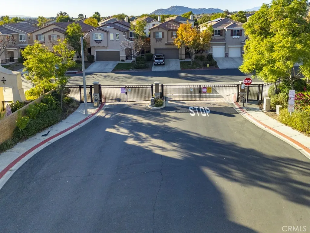 27114 Dolostone, Moreno Valley, California 92555 home-pic-63