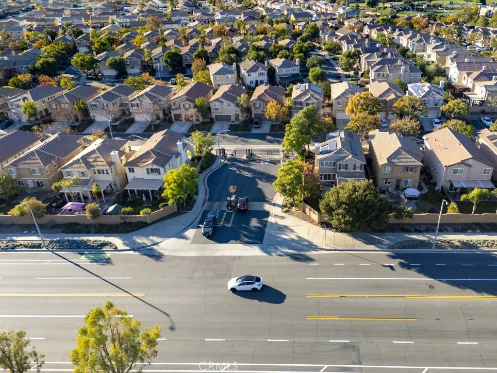 27114 Dolostone, Moreno Valley, California 92555 home-pic-62