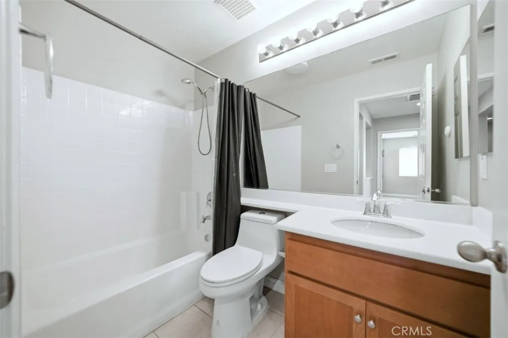 27114 Dolostone, Moreno Valley, California 92555 home-pic-36