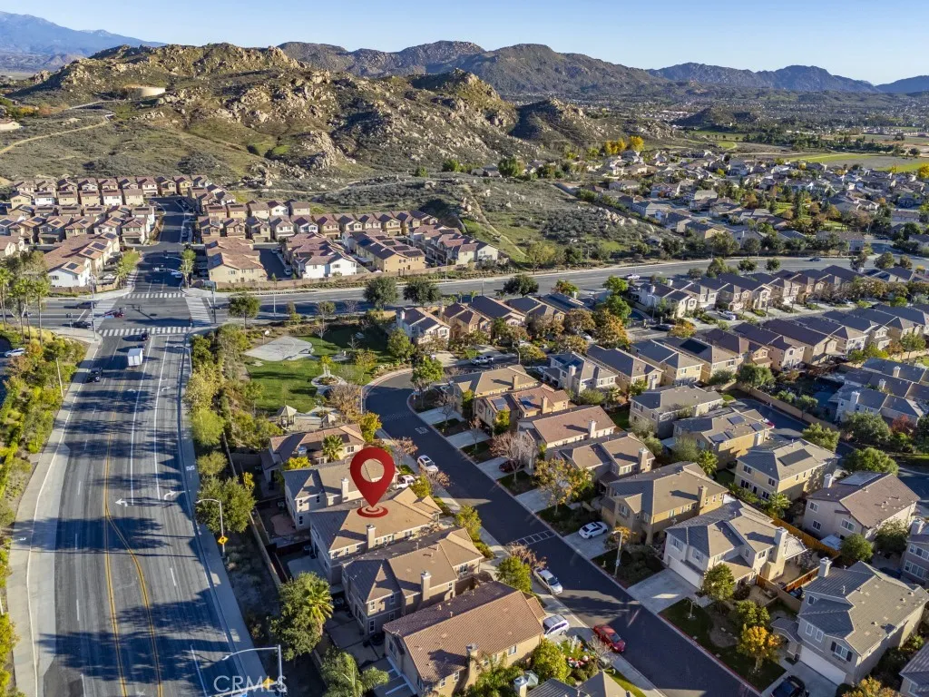 27114 Dolostone, Moreno Valley, California 92555 home-pic-53