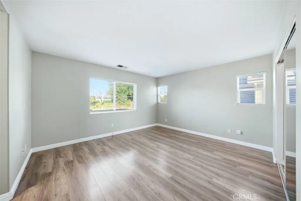 27114 Dolostone, Moreno Valley, California 92555 home-pic-31
