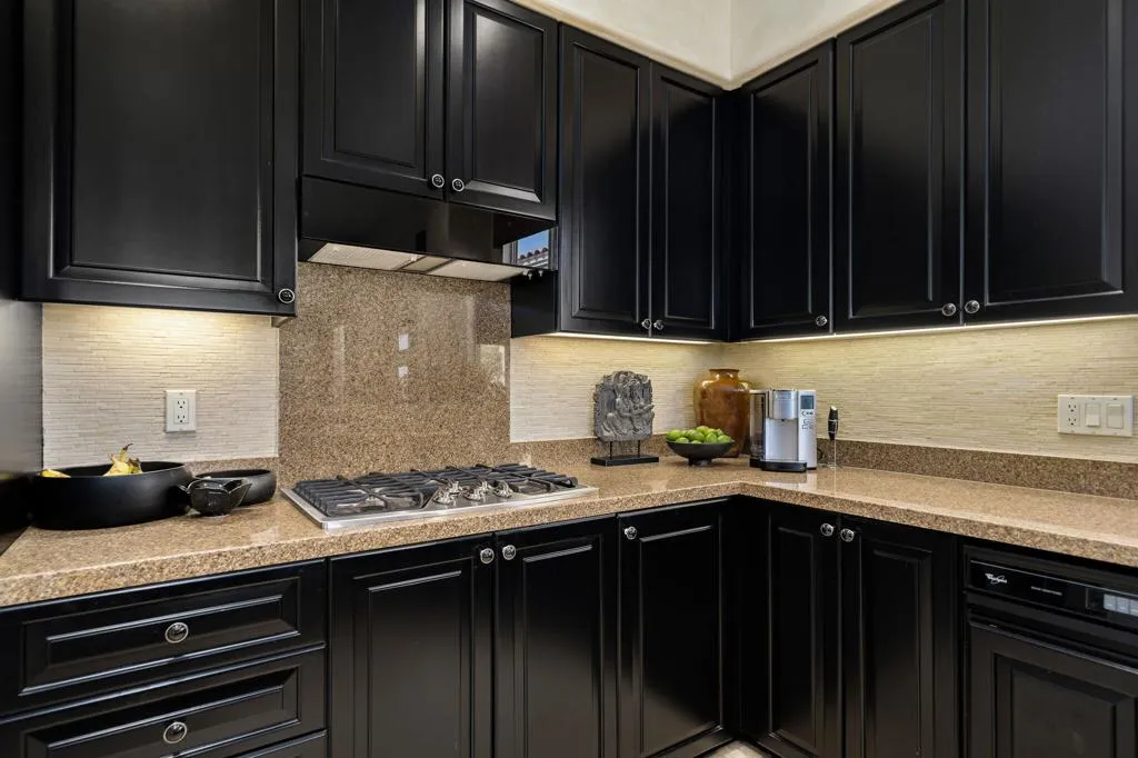 350 Bright Rock Drive, Palm Desert, California 92211 home-pic-29