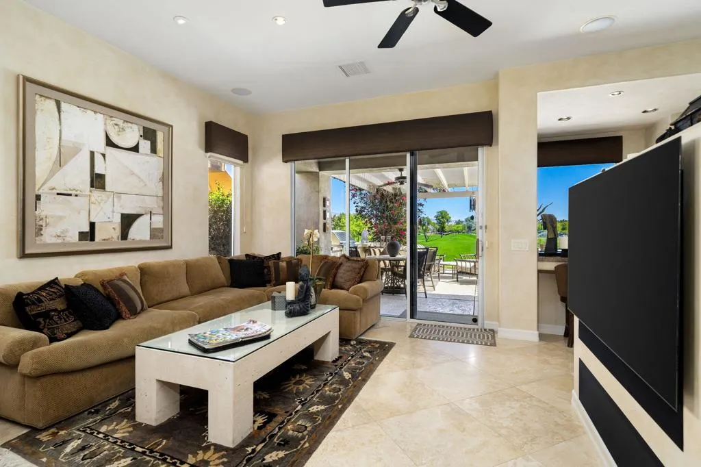 350 Bright Rock Drive, Palm Desert, California 92211 home-pic-9