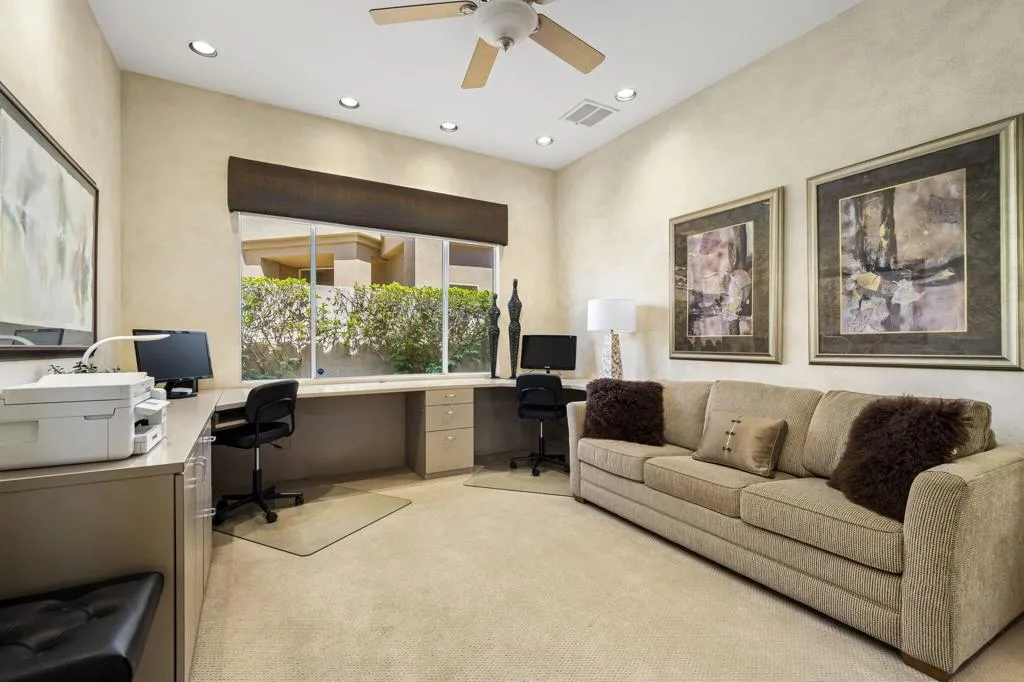 350 Bright Rock Drive, Palm Desert, California 92211 home-pic-32