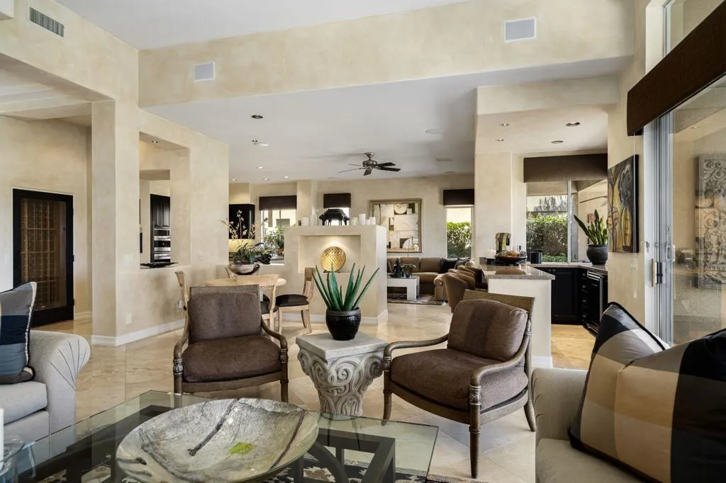 350 Bright Rock Drive, Palm Desert, California 92211 home-pic-20