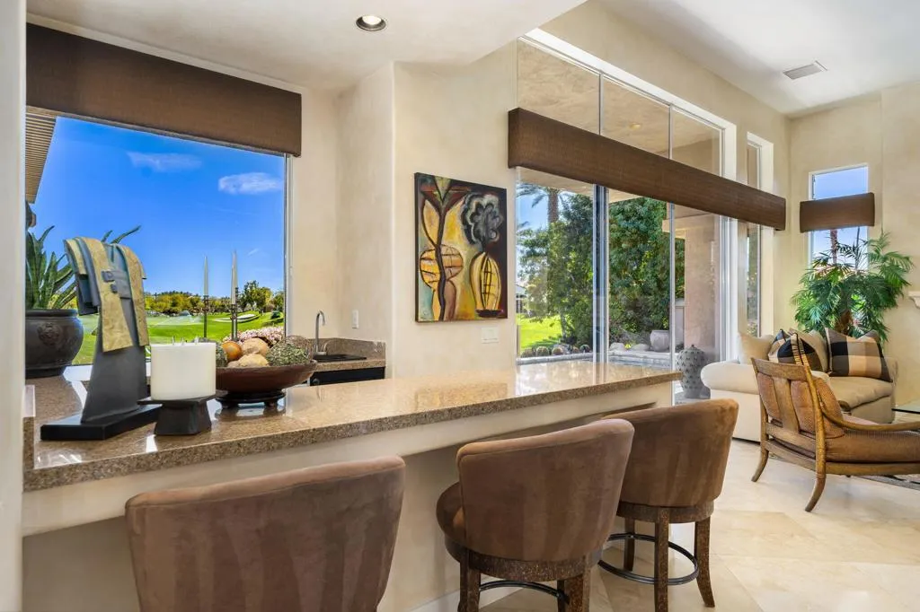 350 Bright Rock Drive, Palm Desert, California 92211 home-pic-22