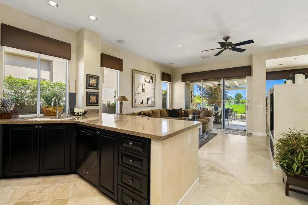 350 Bright Rock Drive, Palm Desert, California 92211 home-pic-25