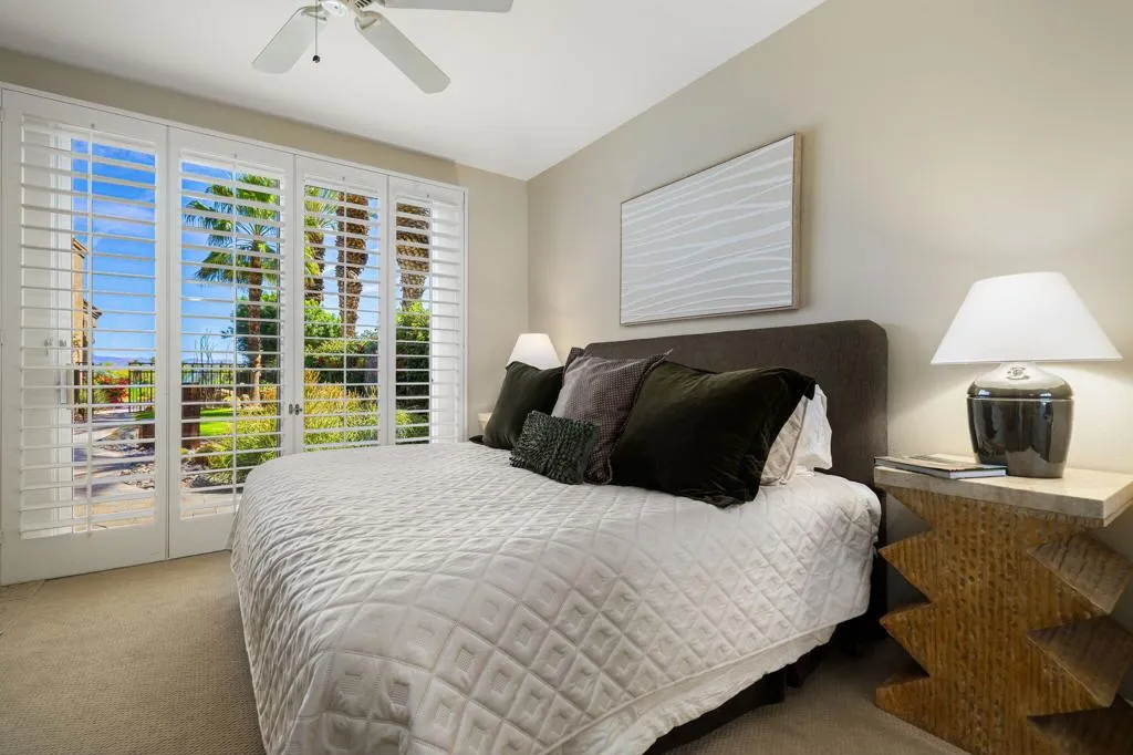 350 Bright Rock Drive, Palm Desert, California 92211 home-pic-42