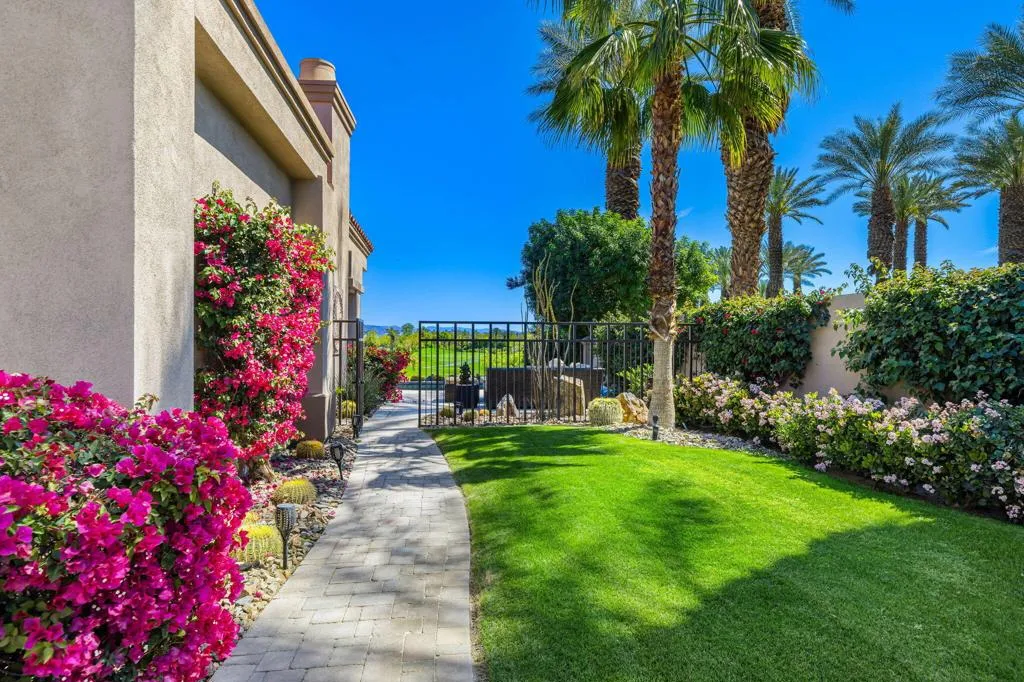 350 Bright Rock Drive, Palm Desert, California 92211 home-pic-48