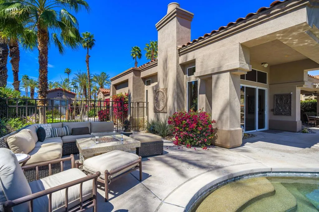 350 Bright Rock Drive, Palm Desert, California 92211 home-pic-8