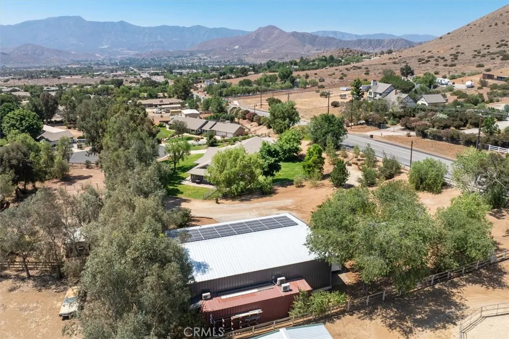 3627 Spanish Bit Drive, Acton, California 93510 home-pic-9