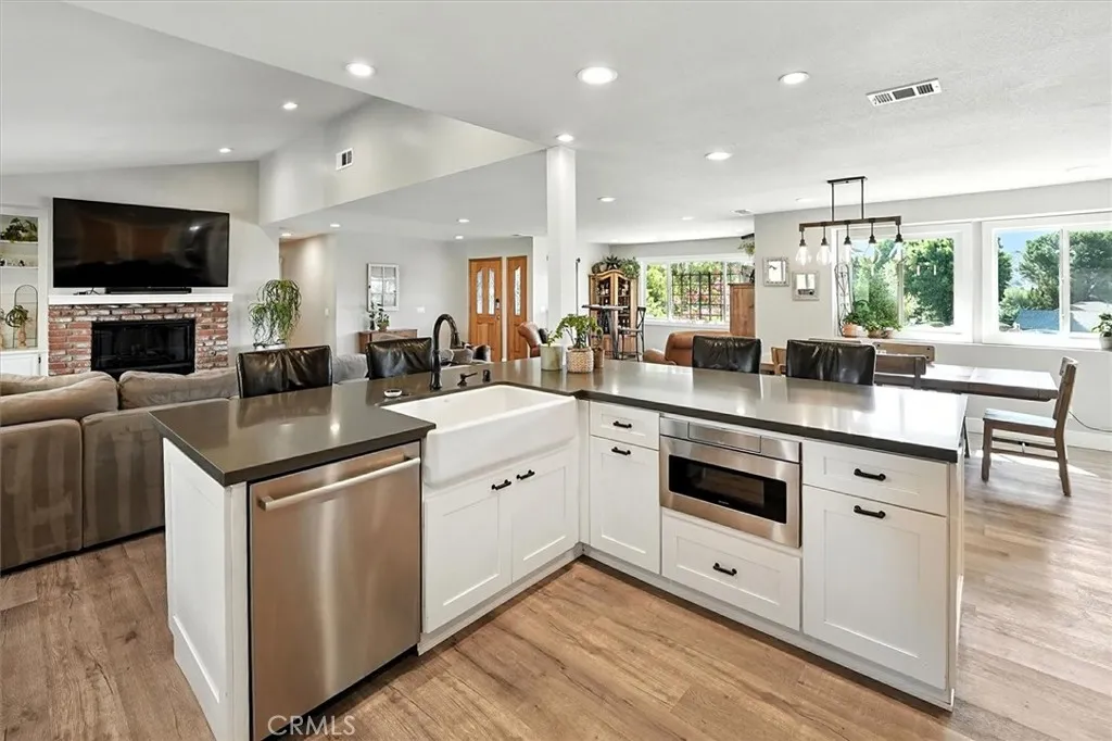 3627 Spanish Bit Drive, Acton, California 93510 home-pic-24