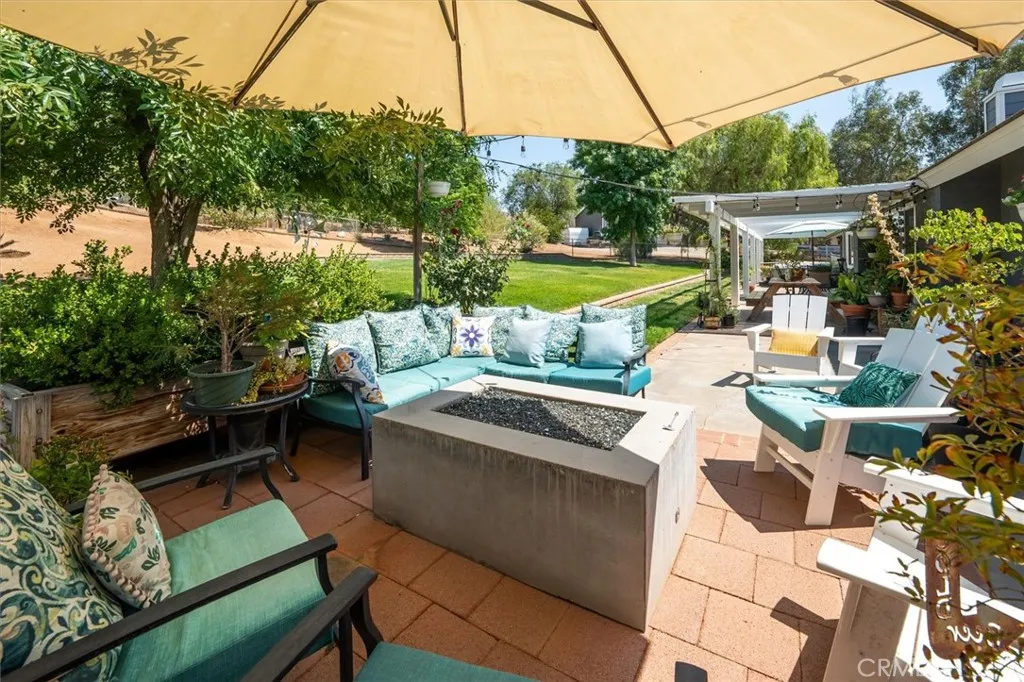 3627 Spanish Bit Drive, Acton, California 93510 home-pic-64