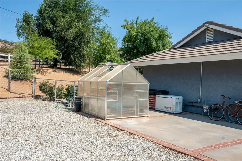 3627 Spanish Bit Drive, Acton, California 93510 home-pic-51
