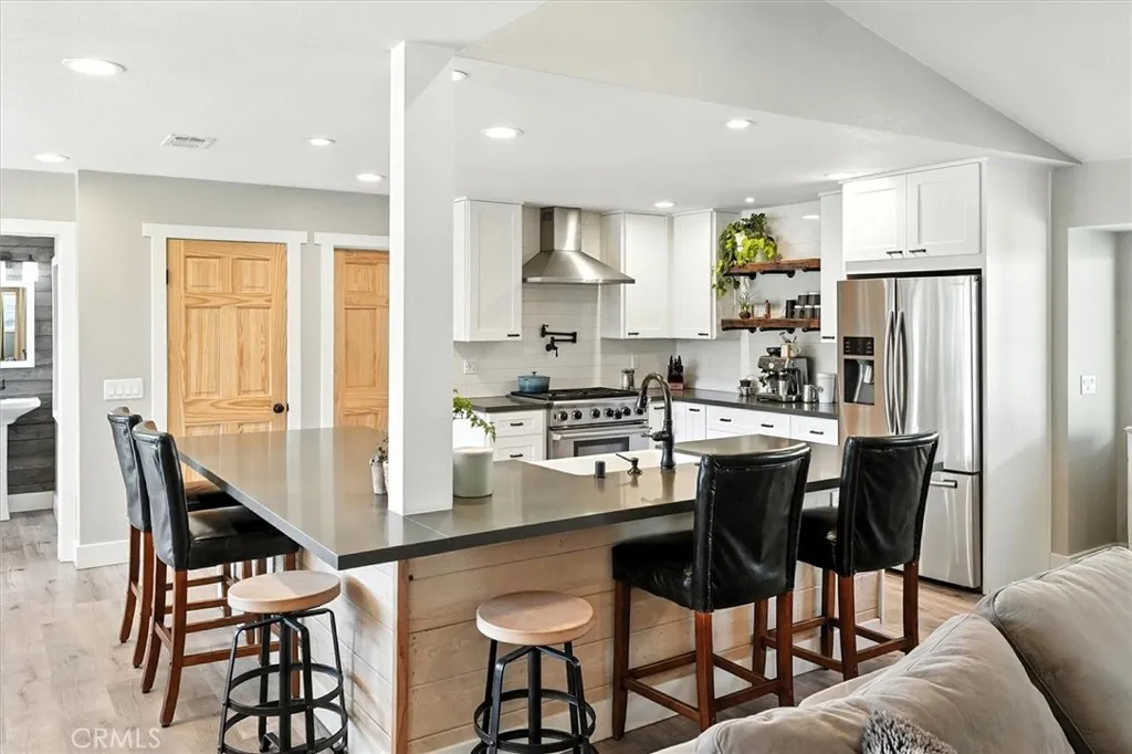 3627 Spanish Bit Drive, Acton, California 93510 home-pic-22