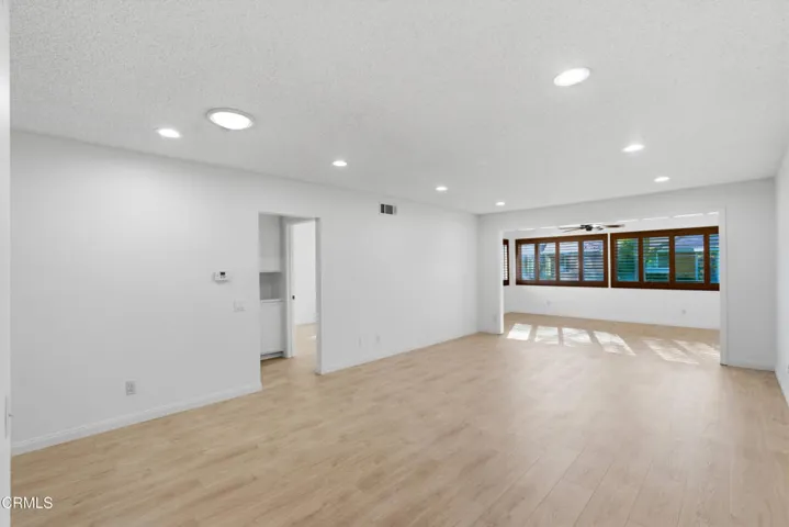 7115 village 7 MLS-1