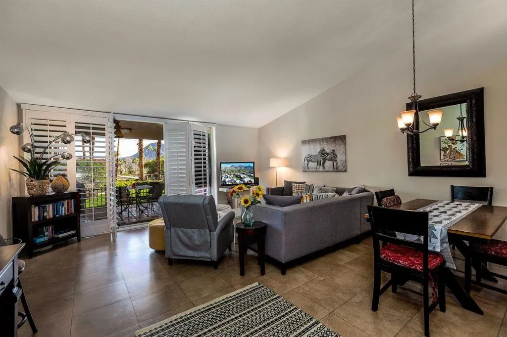 48852 Owl Lane, Palm Desert, California 92260 home-pic-3