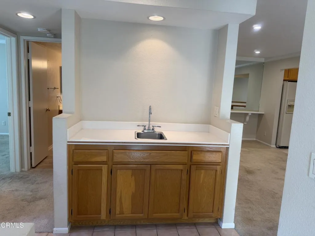 2232 Martinique Lane, Oxnard, California 93035 home-pic-11