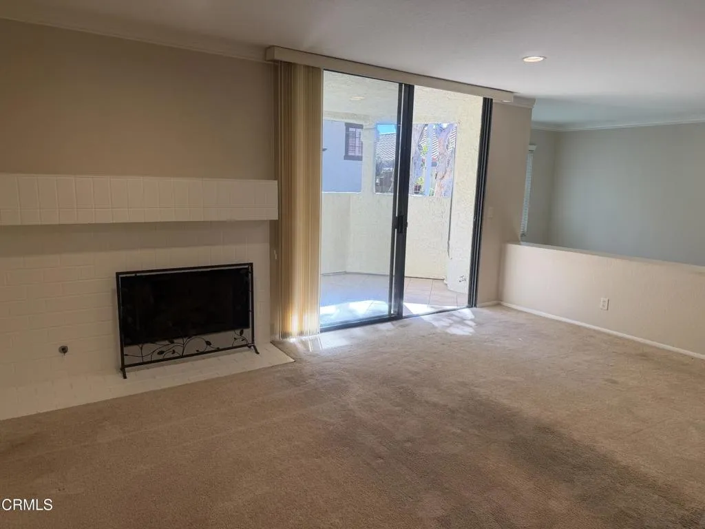 2232 Martinique Lane, Oxnard, California 93035 home-pic-19